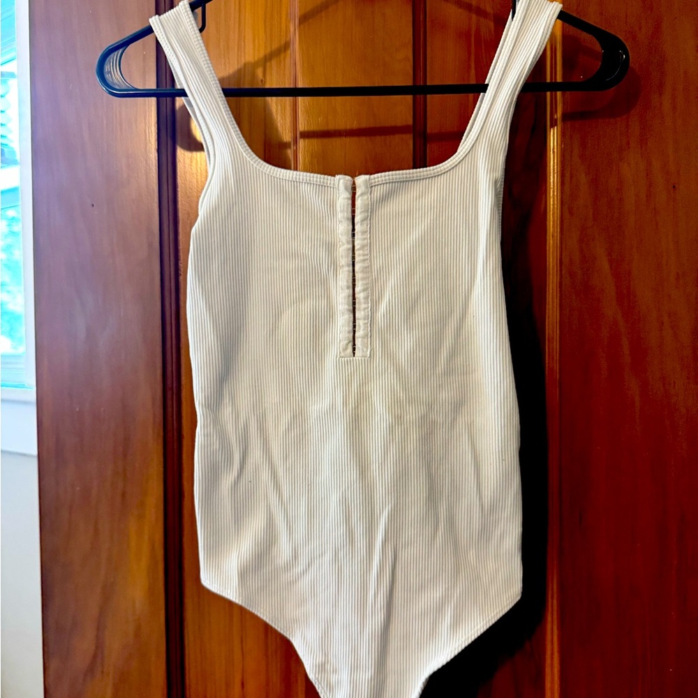 Abercrombie and Fitch White Ribbed Bodysuit